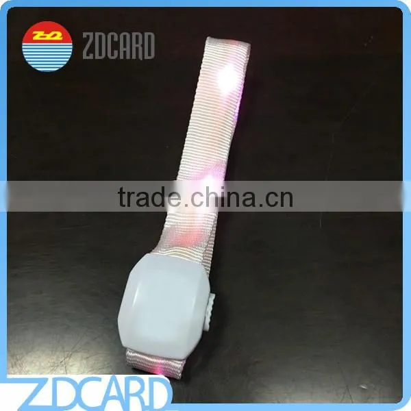 Concert Music Festival LED RFID Flashing NFC Smart Bracelet photo-4