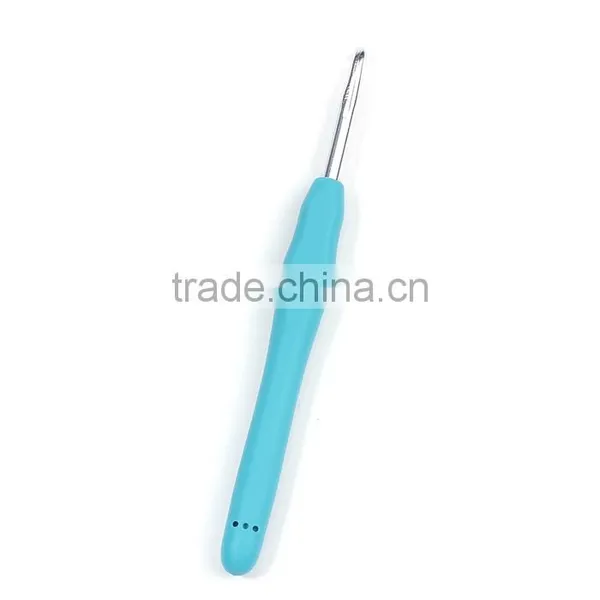 5mm TPR Aluminum Crochet Hooks Deep Blue 13.9cm(5 4/8") Long, 2 PCs photo-3
