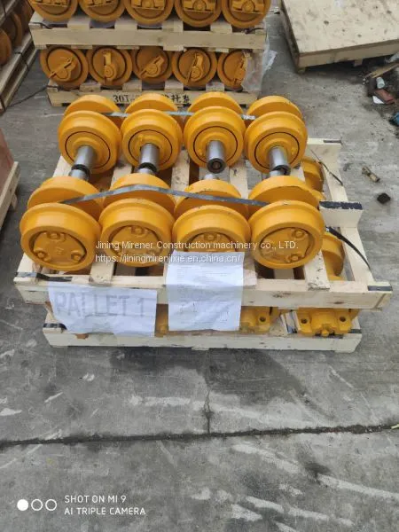 Komatsu D60 D65 Carrier Roller Assy 141-30-00566