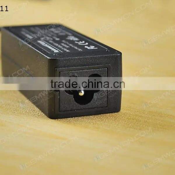 High Copy Laptop AC Power Adapter for Asus 19V 2.1A 40W Small Tip photo-5