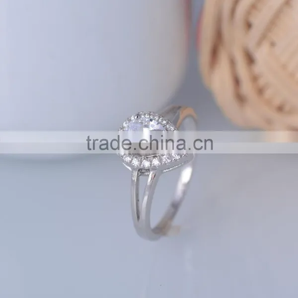 Fashion 925 Sterling Silver Ring Heart Shaped AAA Zircon Pave Setting Ring photo-3