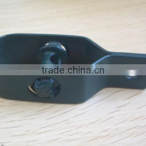 Barb Wire Tensioner