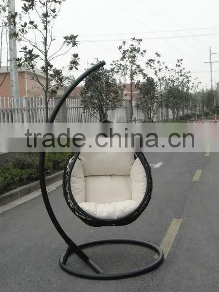 Rattan Hanging Egg Chair photo-5