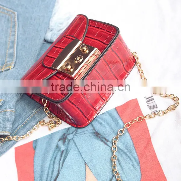Lady Red Small Side Bag for College Girls photo-3