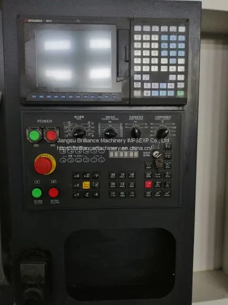 DEFUTURE V-85 Vertical Machining Center photo-3