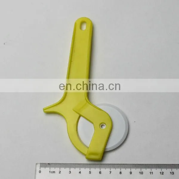 Plastic Pizza Cutter for Promotion photo-5