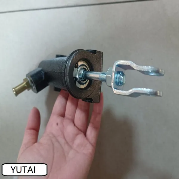 Clutch Master Cylinder OE MC113030 Auto Transmission Parts photo-5