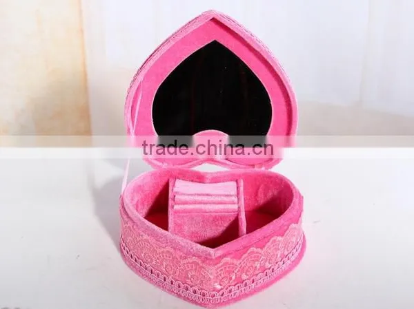 AN393 ANPHY Noble European Style Heart-shaped Flannelette Ring Jewelry Decoration Gift Box Holder Display Stock 18*17*8CM photo-2