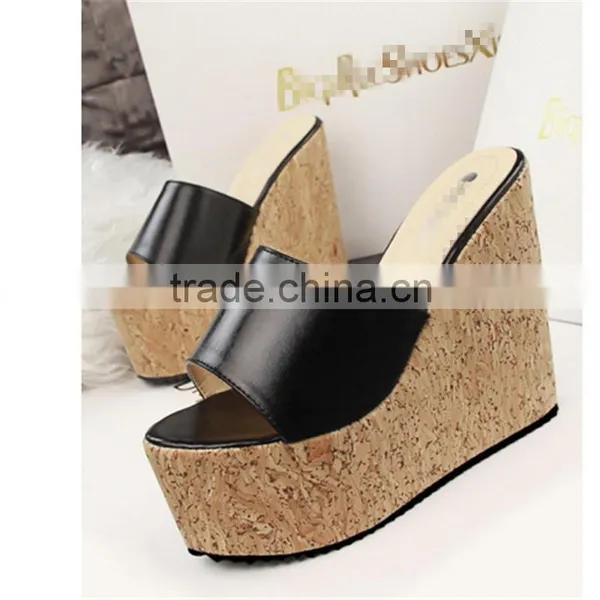 The New 2015 Fashion Waterproof Wedge Slipper Sole Foreign Shoes photo-2