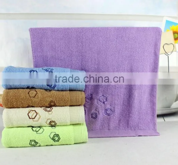 Manufacturer of 14S 100% Cotton Honeycomb Jacquard Bath Towels Special in Super Market 70x140cm 400g photo-4