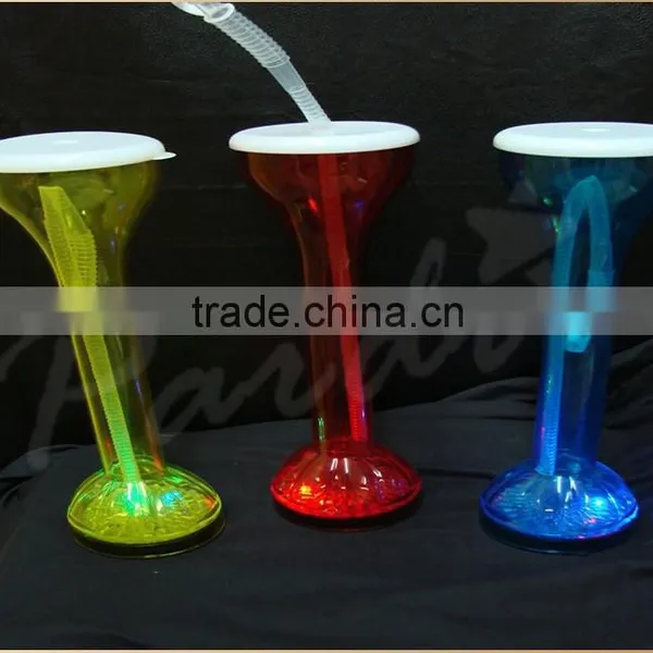Hotsale Led Light in the Dark Plastic Beer Drinking Yard Glass photo-2
