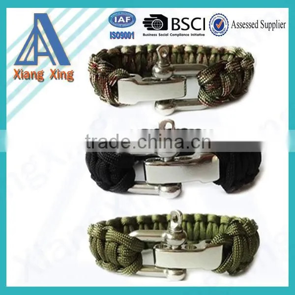 High Quality Wholesale Cheap Cross Paracord Bracelet With Logo photo-4