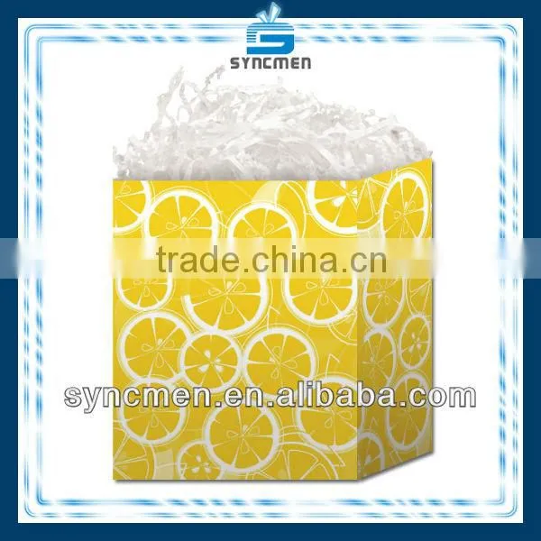 Hot Sales and New Fancy Style Paper Gift Bag photo-2