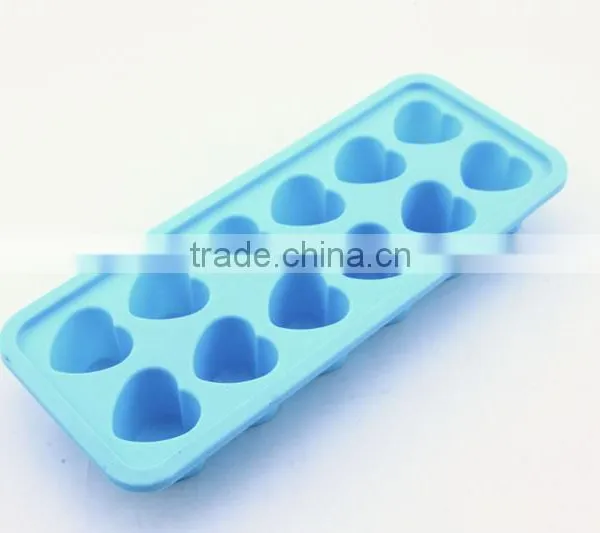 High Quality Food Grade Heart Shape Silicone Chocolate Mold With 12 Hold
