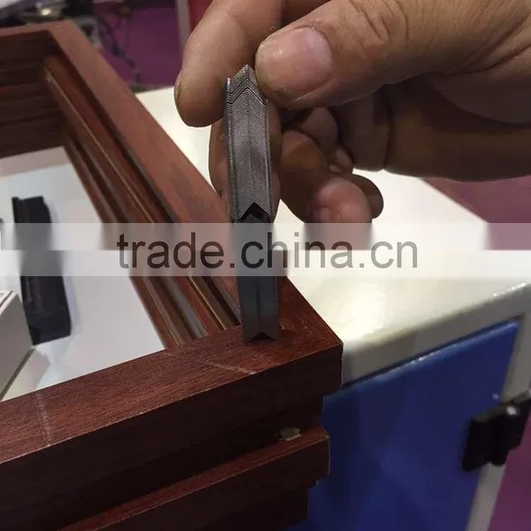 Innovative Design CNC Double Angle Nailing Machine for Photoframe photo-2