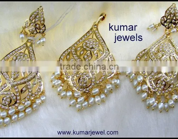 Jadau Pendant Set