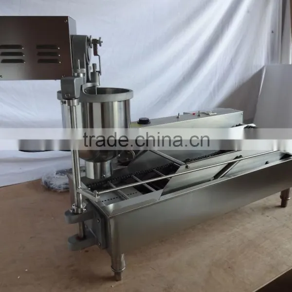 2016 Donut Making Machine, Electric Mini Donuts Frying Machine photo-4