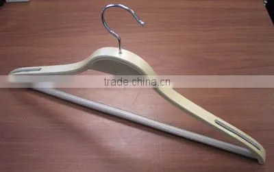 Wholesale Cheap Hanger With Anti Slip Teeth , Laminated Hanger With Bar Hot Sale Hanger photo-2