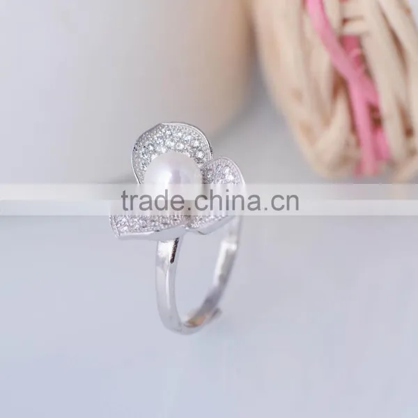 2015 Fashion 925 Sterling Silver Ring Clover Micro Zircon Pave Setting Pearl Ring photo-5
