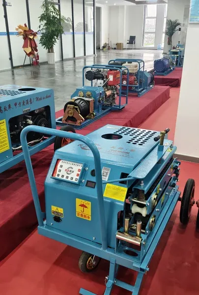 Changyun No.5 High-Capacity 4200N Optical Cable Tractor for 4-288 Core Fiber Optic Cables photo-2