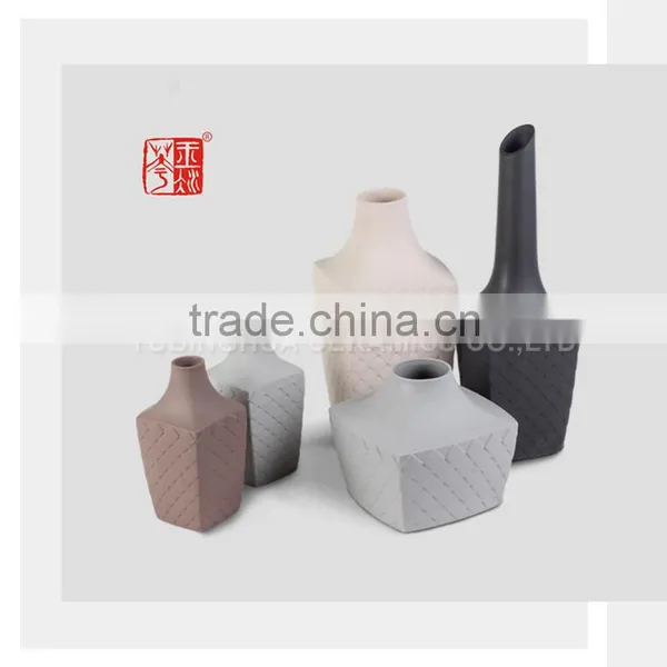 2016 New Design Ceramic Flower Vase Wholesale