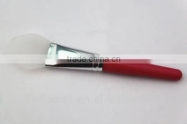 Single Cosmetic Red Crystal Plastic Handle Powder Makeup Brush photo-5