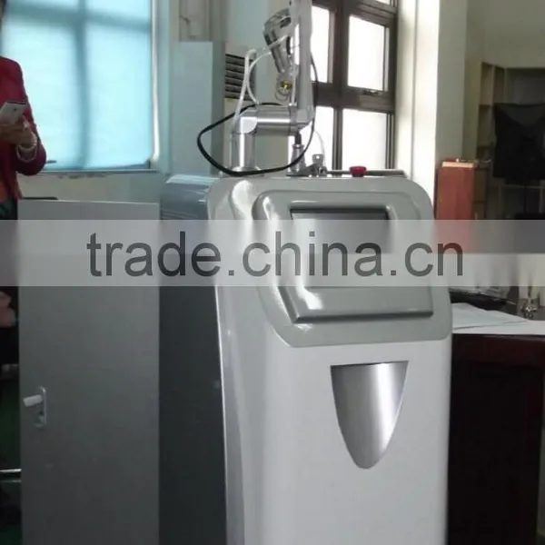 Sun Damage Recovery Gynecological Co2 Treatment For Vaginal Tightening/ Fractional Co2 Laser Beauty Machine For Professional Clinic Co2 For Clinic Skin Tightening photo-2