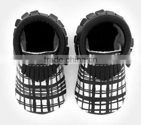 Baby Leather Comfortable Shoe Factory Price Baby Moccasins photo-4