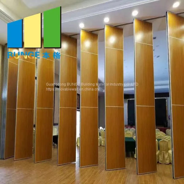 Melamine Finish Auditorium Folding Partition Walls Doors For School Hotel photo-4