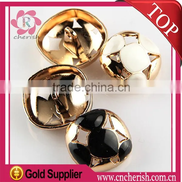 2015 European Style High Quality Fashion Sewing Metal Button for Overcoat photo-3