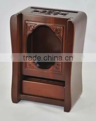 Wood Urn photo-2