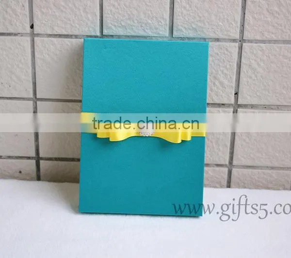 Handmade Wedding Invitations Gift Box With Ribbon photo-4