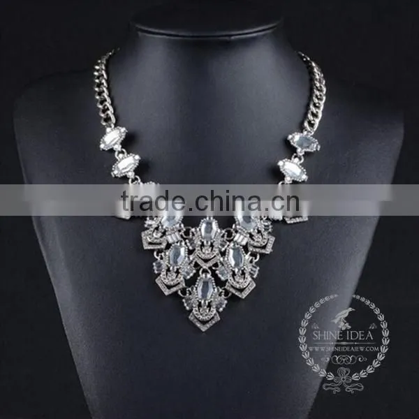 High Quality Colorful Resin Chunky Statement Necklace Tin Alloy Fashion Women Pendant Necklace 6390120 photo-3