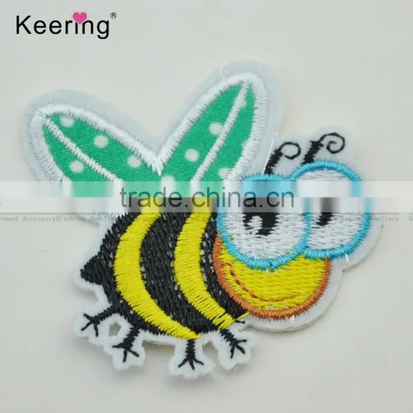 China Cartoon Bee Personalized Embroidery Patch WEF-070 photo-2