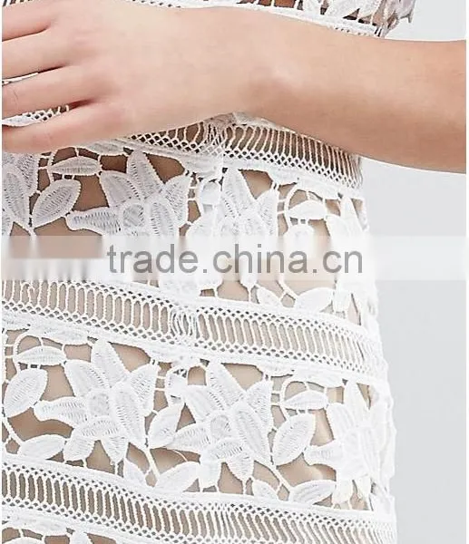 China Fashion Clothing/Embroidered Lace Hanky Hem Dress photo-6