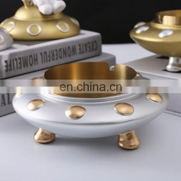 Astronaut Series Ornaments Modern Ashtray Portable Cigar Cigarette Resin Ashtray photo-6