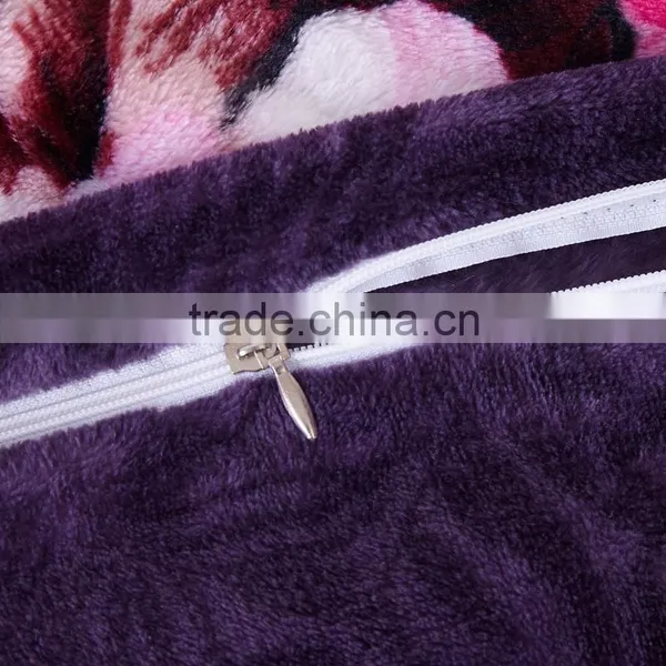 Wholesale China Purple Luxury European Size Duvet Covers Flower Pattern Flannel Fleece Bed Cover Sets photo-5