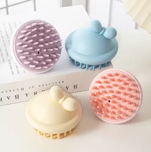 Wholesales Dry and Wet Silicone Shampoo Brush Cute Cartoon Washing Hair Brush Custom Your Logo Round Message Shampoo Brush photo-4