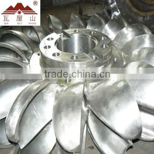 Pelton water turbine wheel