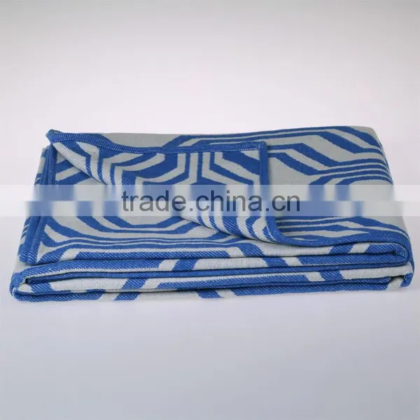 Comfortable Bamboo Blanket With Special Pattern