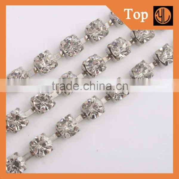 Lastest Fashionable Design Glass Daimond Cup Chain photo-3