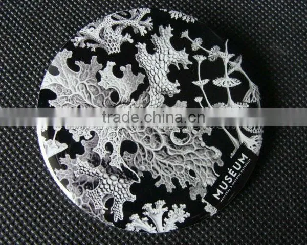 Customzied Metal Fashion Badges in France photo-2