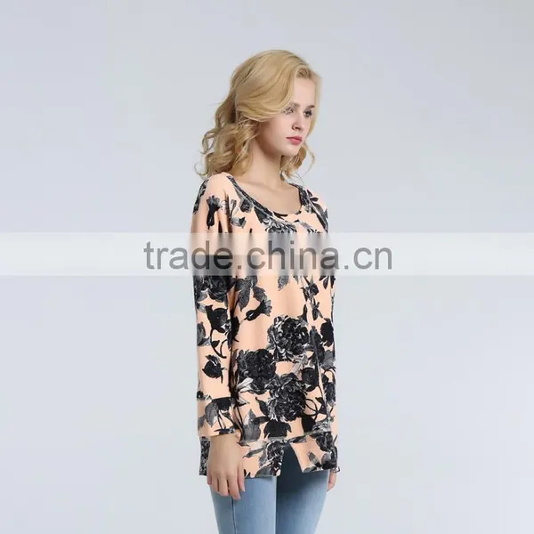 Women's Loose Knit Sweatshirt With Printed Floral photo-2