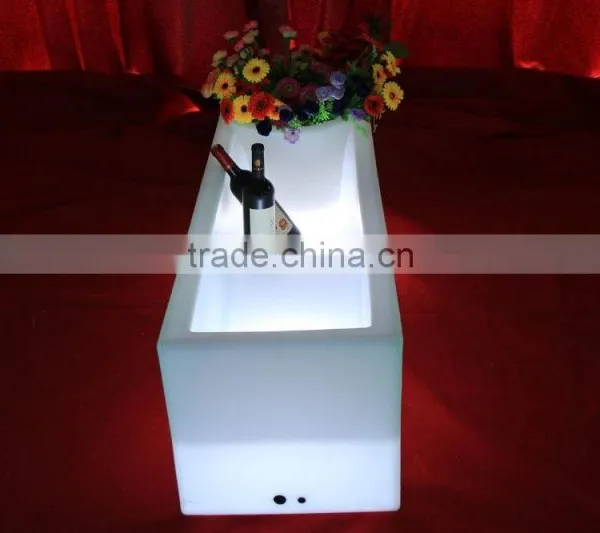 Color Changing Garden Decoration Plastic Illuminated Led Operating Ice Bucket photo-3