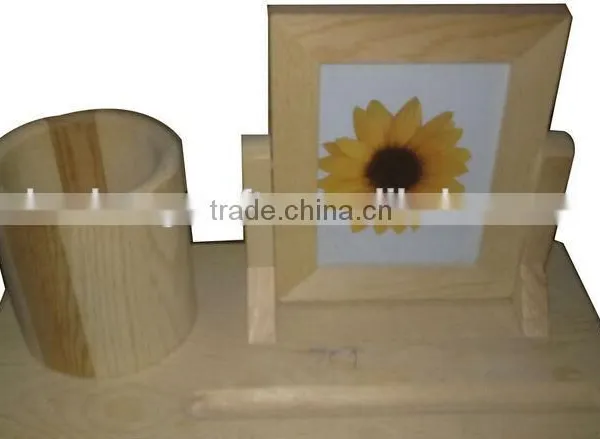 Customzied Wooden Office Table Decoration Item