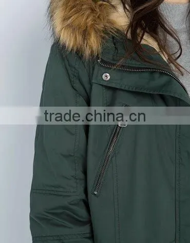 New Style Winter Wholesale Lady Coat With Big Fur Collar on h photo-3