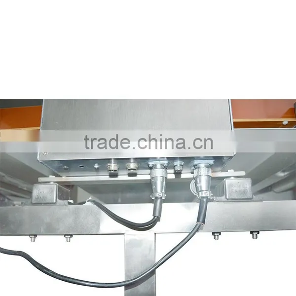 Conveyor Metal Detection Equipment for Foods , Shoes, Clothes Processing Industry photo-5