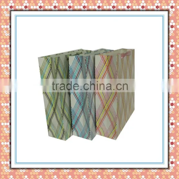 Hot Sale China Cute Cat Drawing Cute Gift Paper Bag photo-4