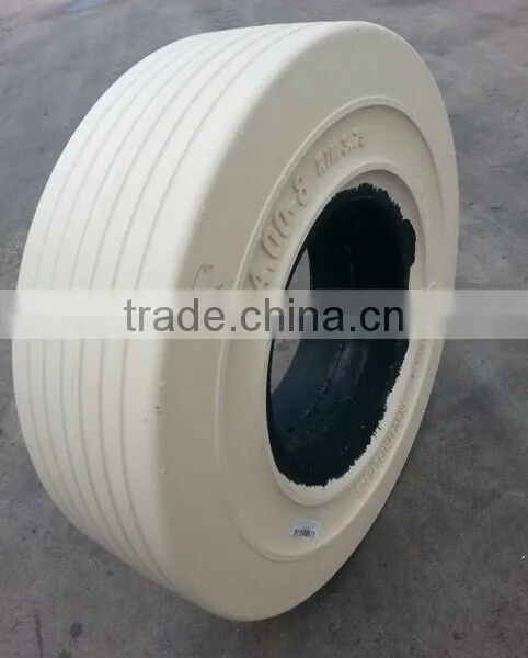 Skyjack 3220 Sccissor Lift Tires 4.00-8 With Split Rim 3.75 For Sale photo-2