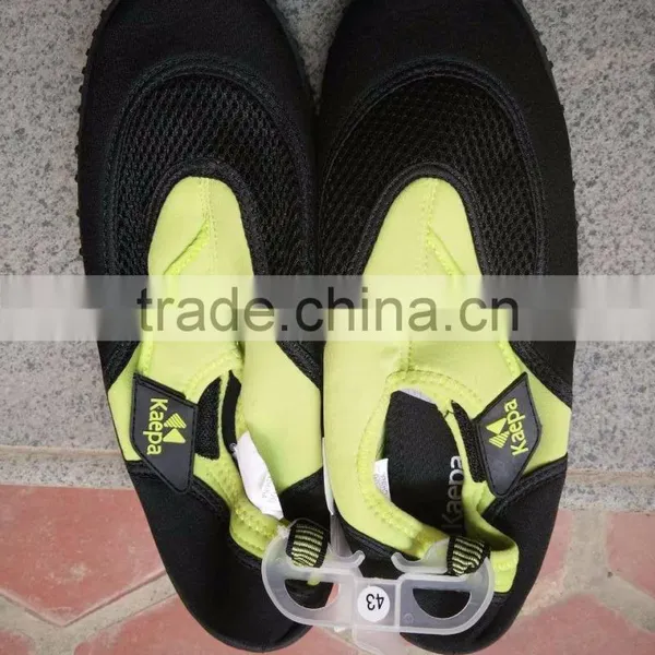 Cheap no Name Brand Sport Shoes Overstock for Children photo-3
